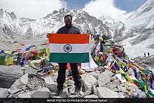 Népal: Un couple privé de montagne pendant 10 ans